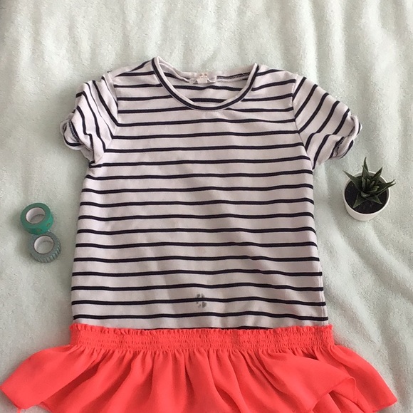 🌸Cute girls ruffle top 💕 - Picture 3 of 5